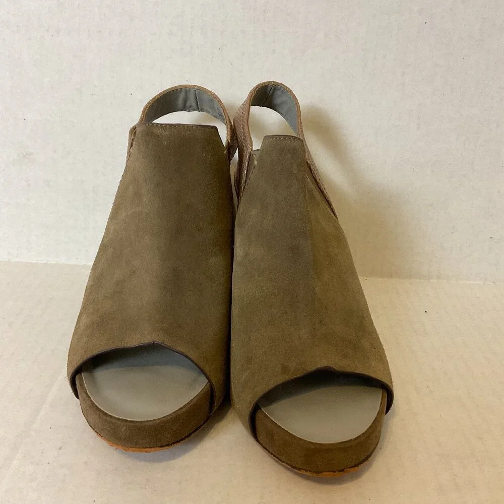 Naked Feet Platform Shoes 9M Beige Taupe Slingback Peep Toe Leather Suede